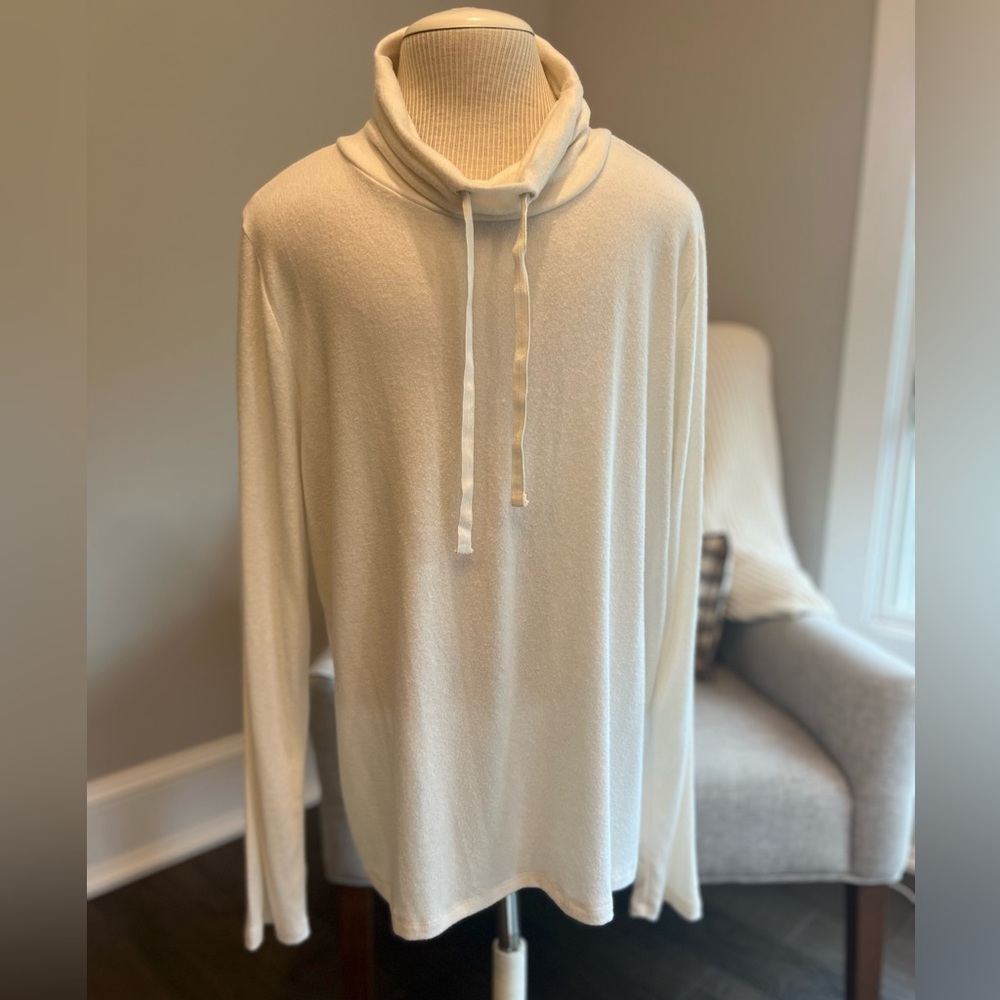 J. Crew Women's Ivory Funnel Neck Pullover Top